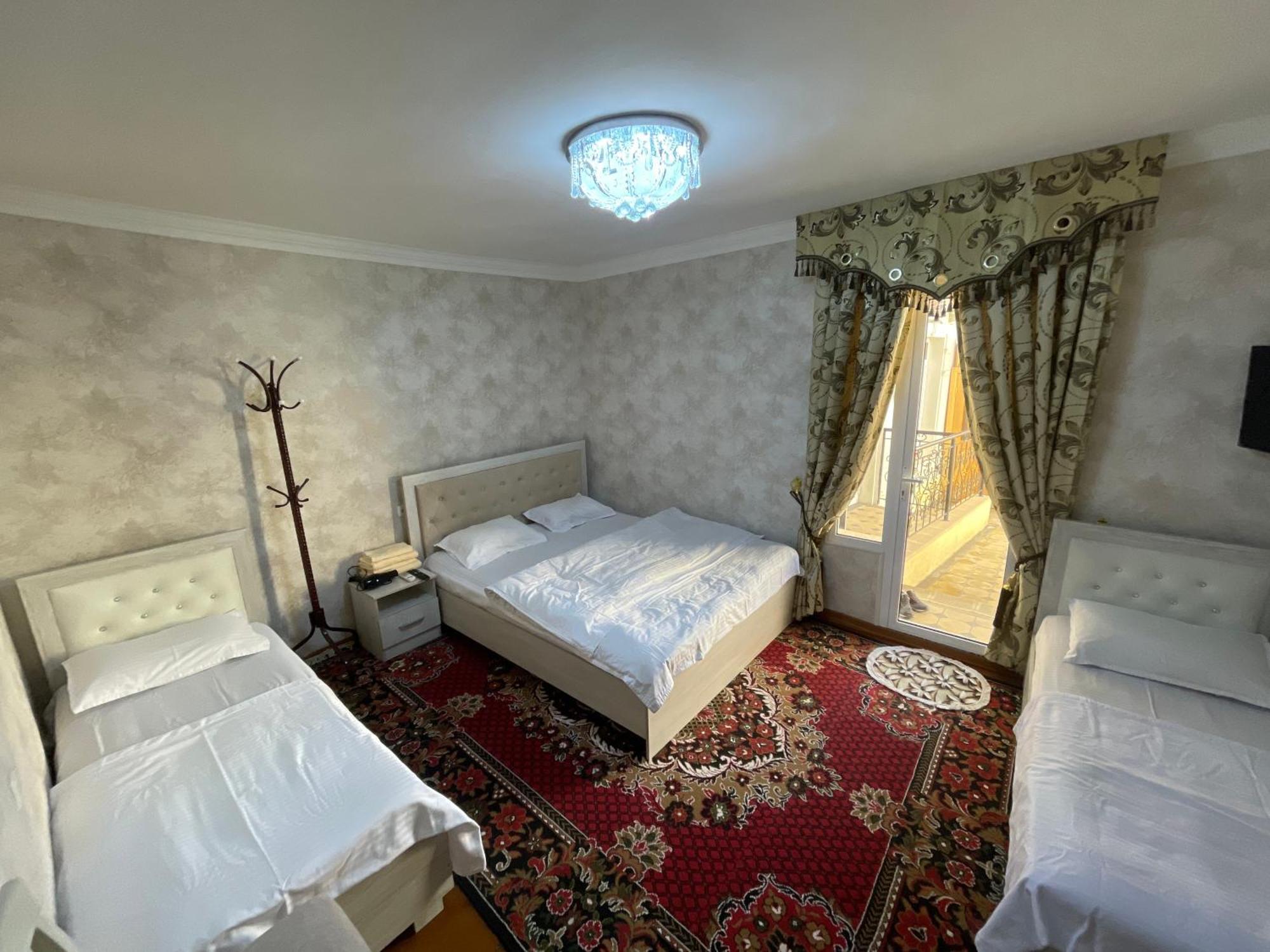 Isfandiyor Hotel Самарканд Екстериор снимка